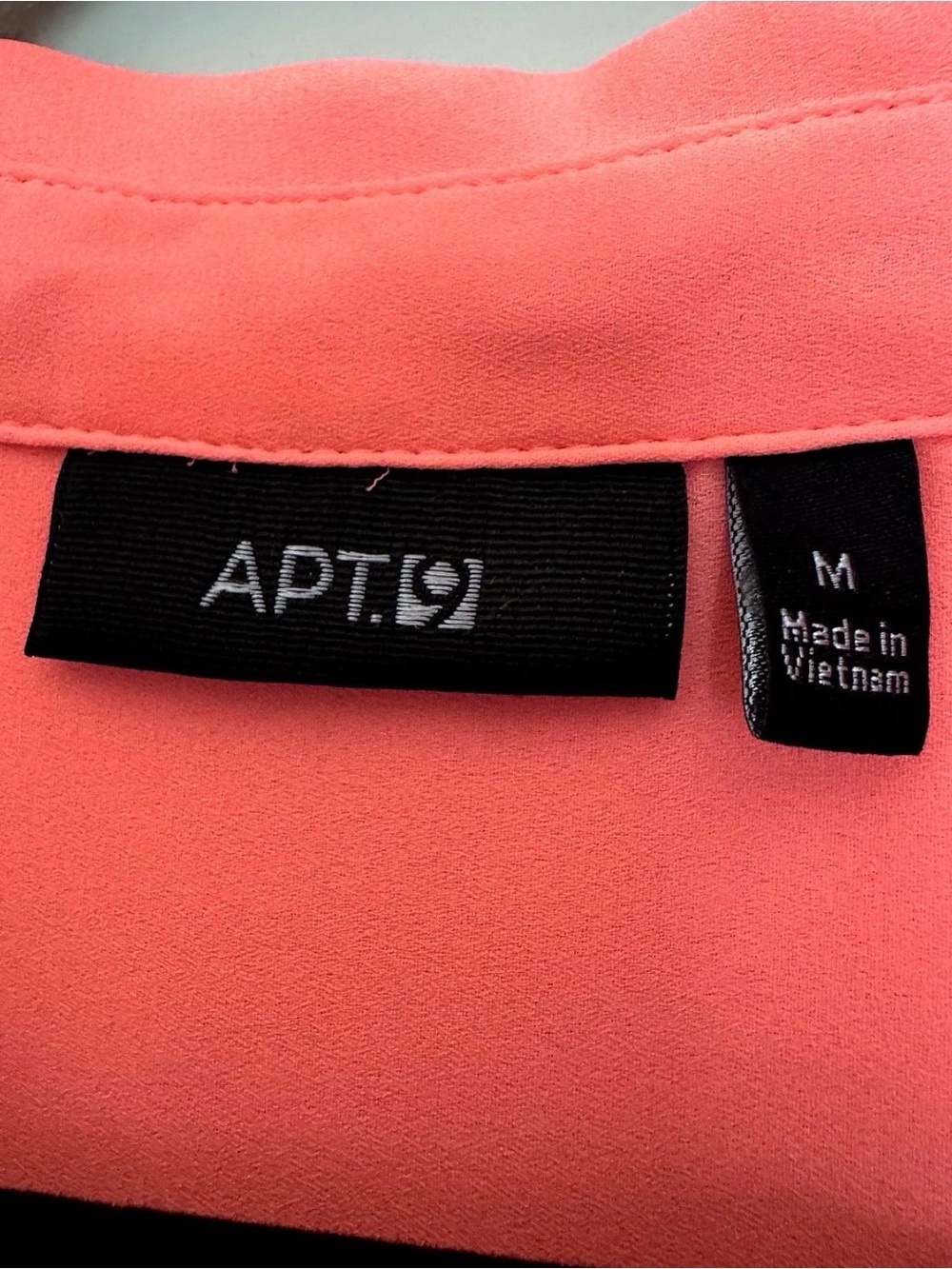 APT. 9 Neon Coral Sleeveless Button Front Blouse Size Medium - Picture 4 of 5